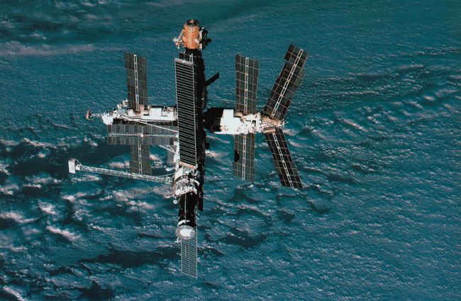 Solar panels - Mir space station with large PV arrays